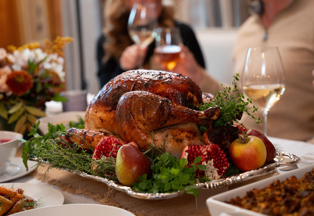 Family together at the table - Wickwood Inn